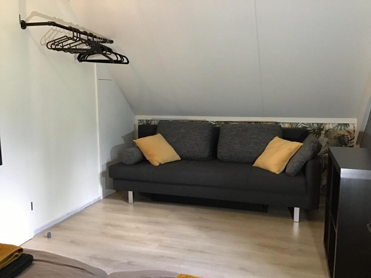 Ewijk Rumah Senang Wellness Met Hottub En Tuin מראה חיצוני תמונה