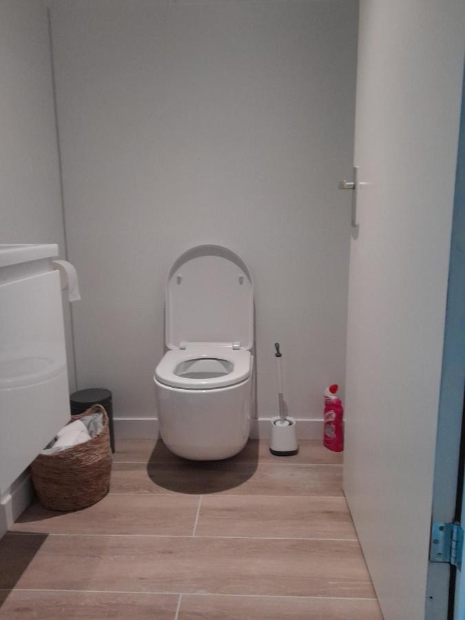 Ewijk Rumah Senang Wellness Met Hottub En Tuin מראה חיצוני תמונה